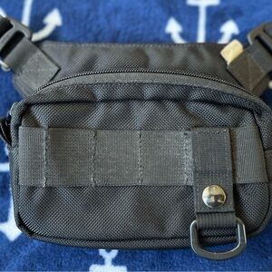 Dsptch Sling Pouch - Small